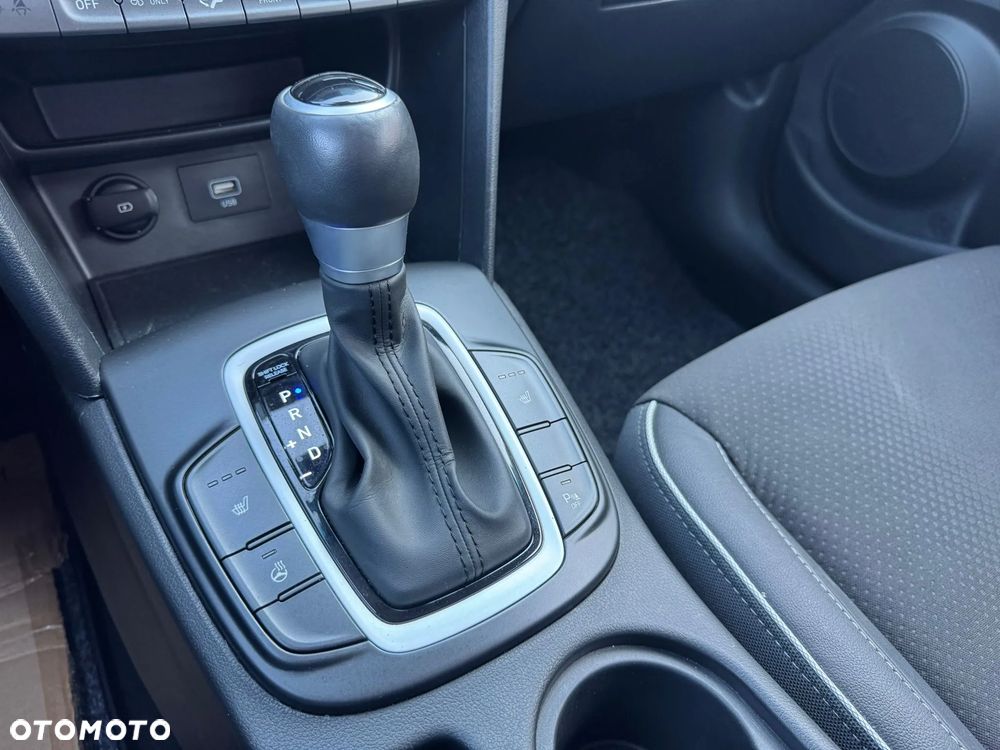 Hyundai Kona 1.6 GDI DCT Style - 36