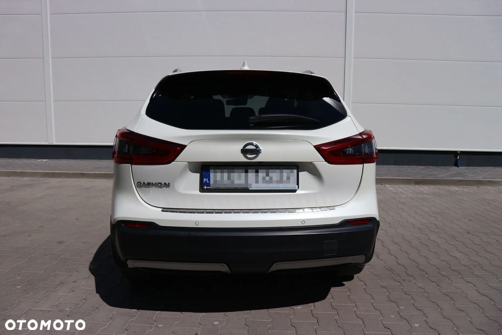 Nissan Qashqai 1.2 DIG-T N-Connecta Xtronic - 12