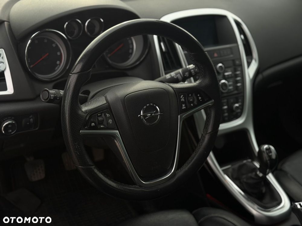 Opel Astra - 12