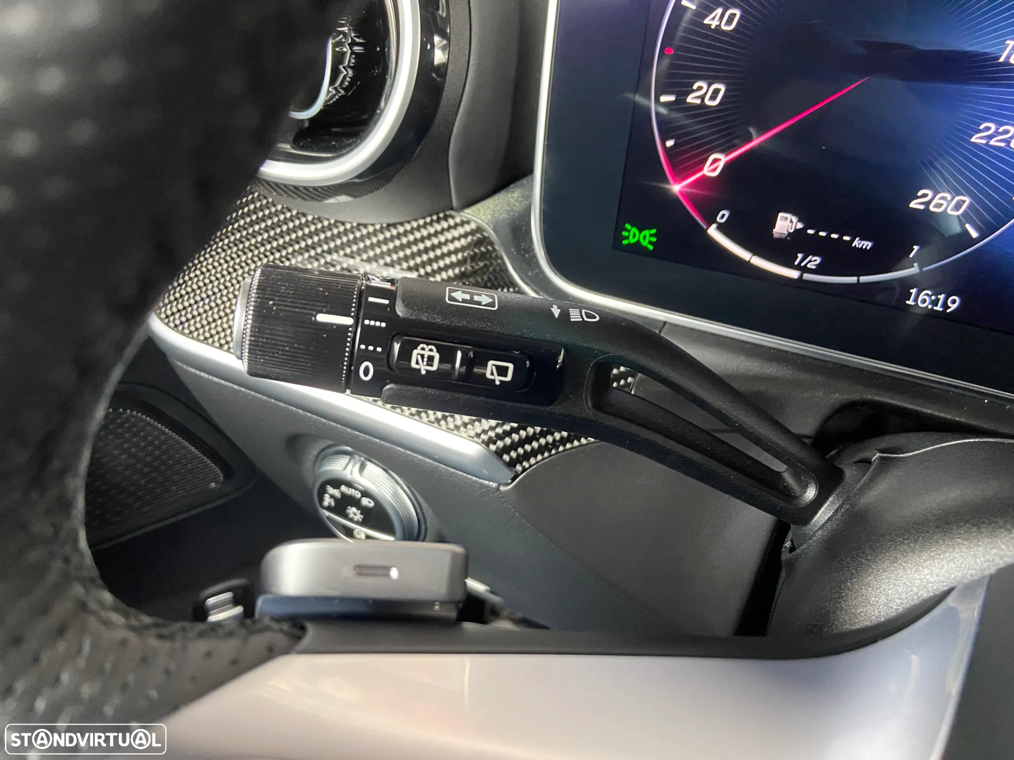 Mercedes-Benz C 300 de AMG Line - 18