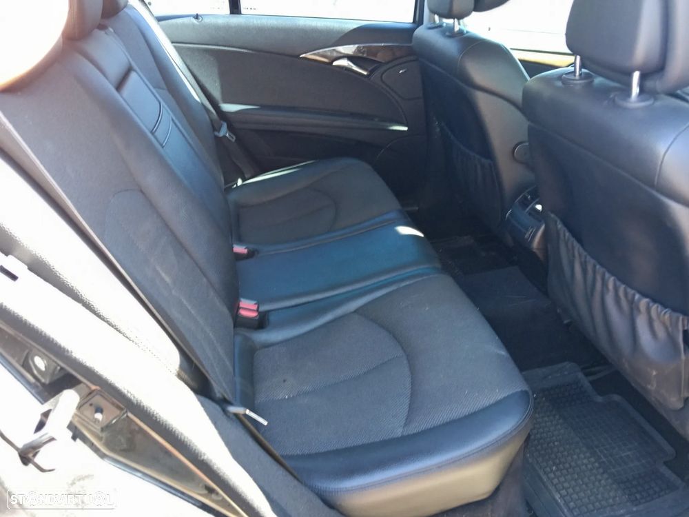 Mercedes-Benz E 220 - 7