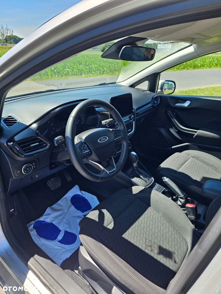 Ford Fiesta - 11