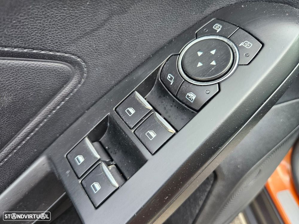 Ford Focus 1.0 EcoBoost Active Aut. - 43