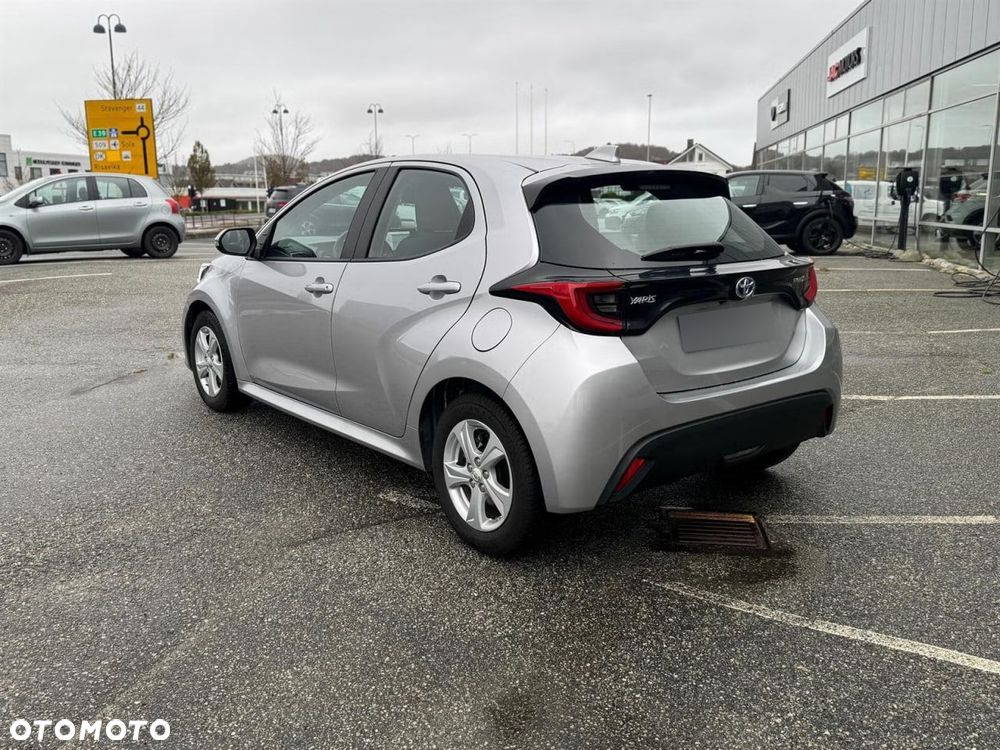 Toyota Yaris Hybrid 1.5 Active - 7