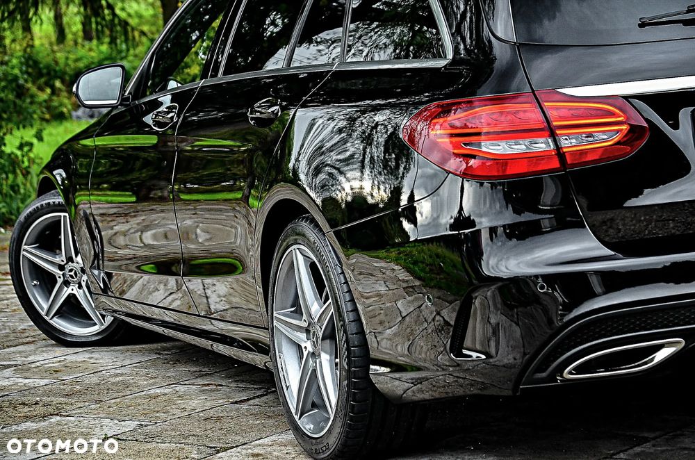Mercedes-Benz Klasa C 250 7G-TRONIC AMG Line - 16