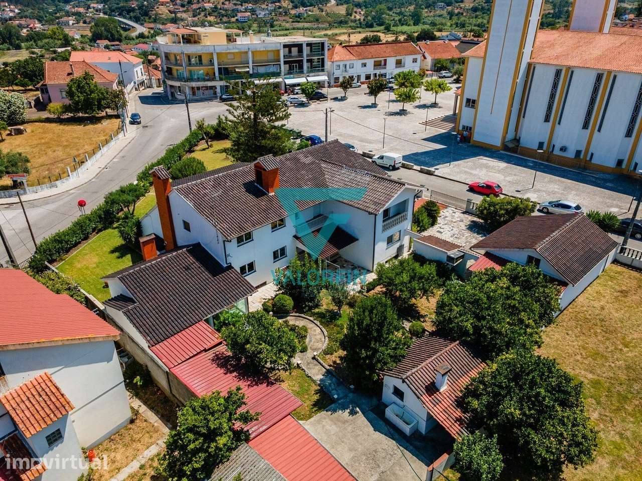 MORADIA T9 com 2.500m² de Terreno no Centro de Vermoil | Pombal - Grande imagem: 5/50