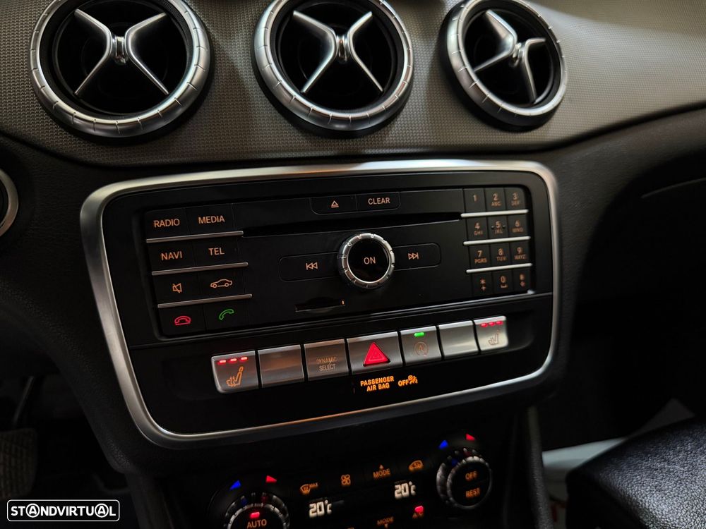 Mercedes-Benz CLA 180 d Shooting Brake Urban Aut. - 35
