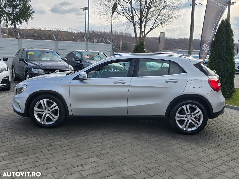 Mercedes-Benz GLA - 3