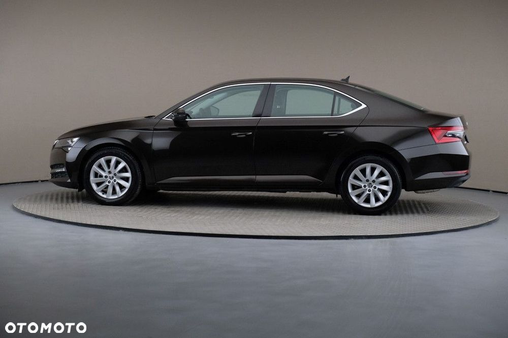 Skoda Superb 1.5 TSI Ambition DSG - 4