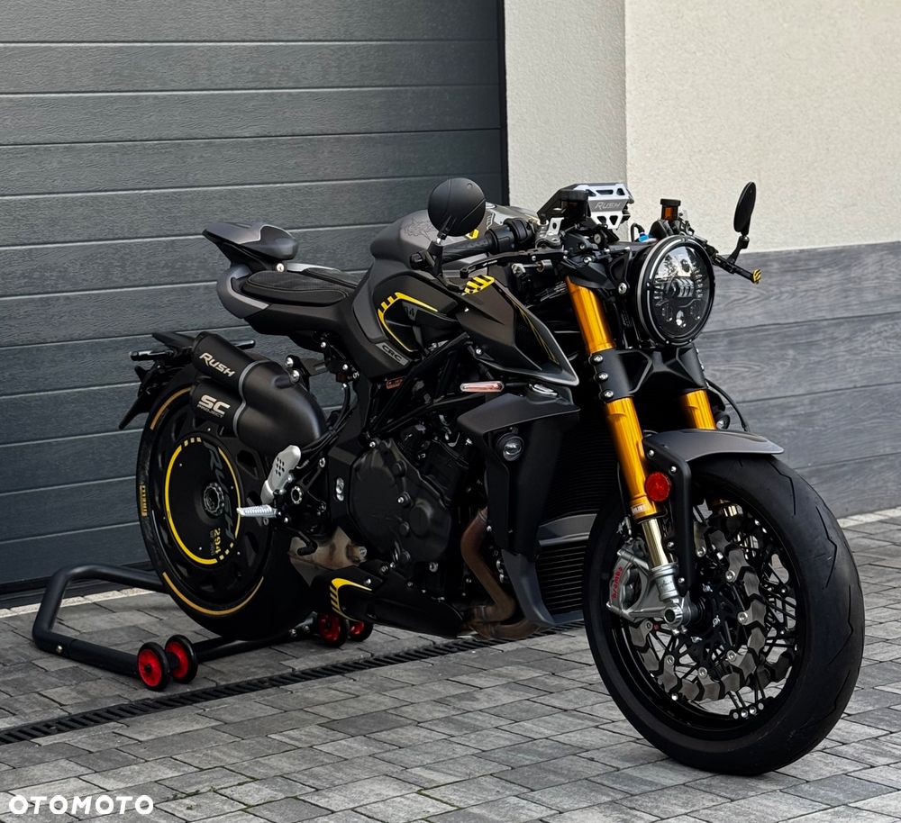 MV AGUSTA RUSH - 27