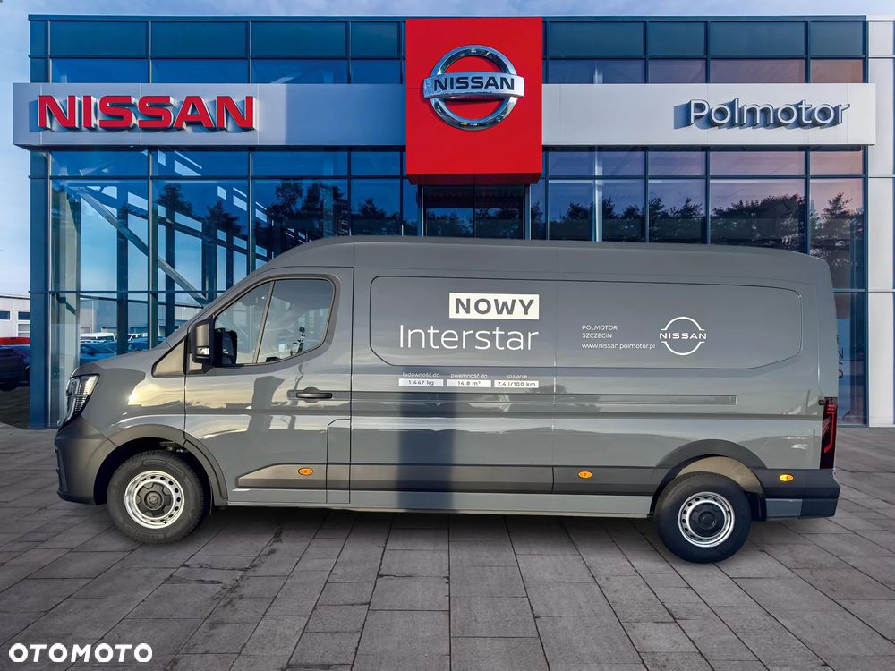 Nissan Interstar - 2