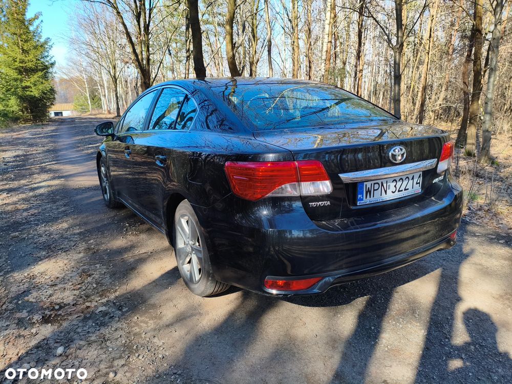 Toyota Avensis 2.0 D-4D Premium - 5