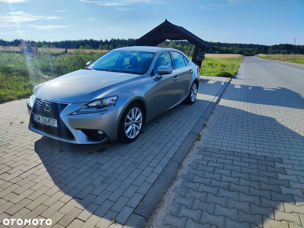 Lexus IS 200t Elite - 6