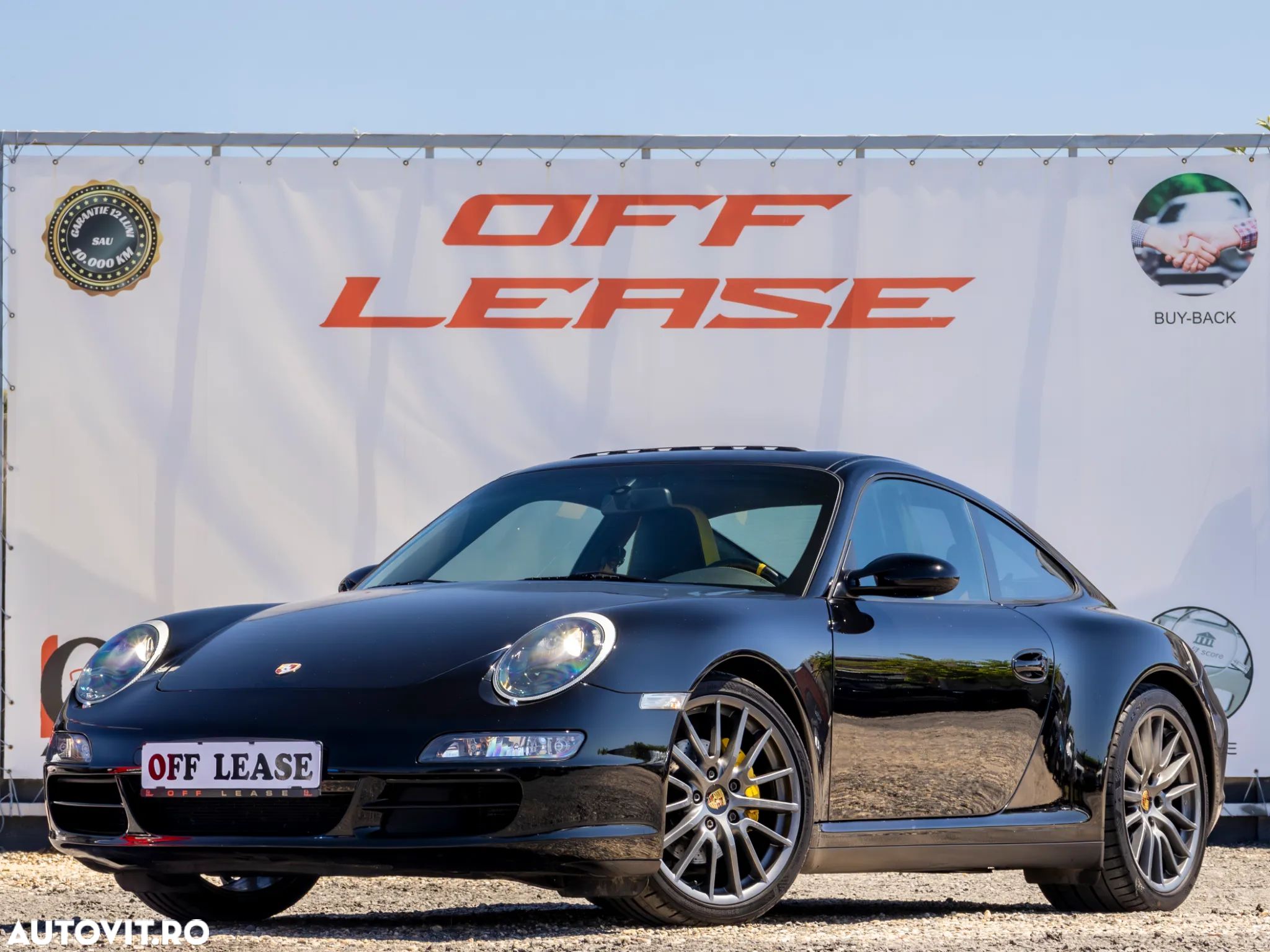 Porsche 911 Carrera 4 Tiptronic S - 1