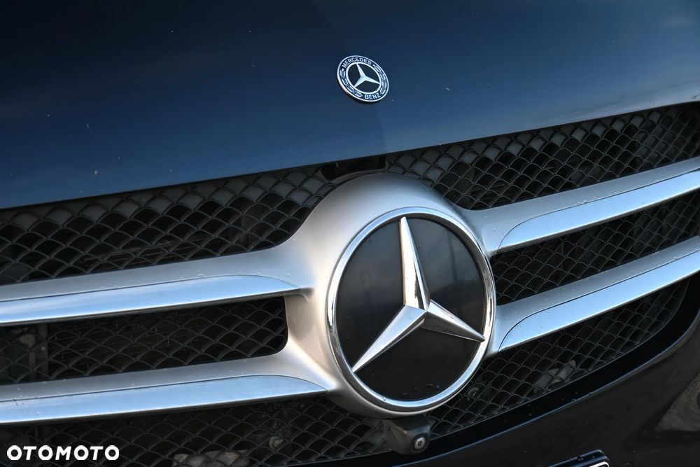 Mercedes-Benz Klasa V 300 d 4-Matic Avantgarde 9G-Tronic (d³ugi) - 34