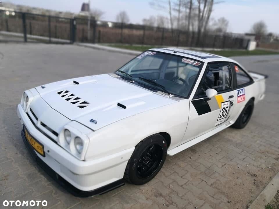 Opel Manta - 6