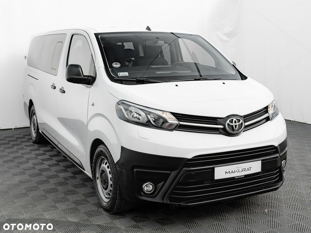 Toyota ProAce Kombi 2.0 D-4D Long 2,8t - 4