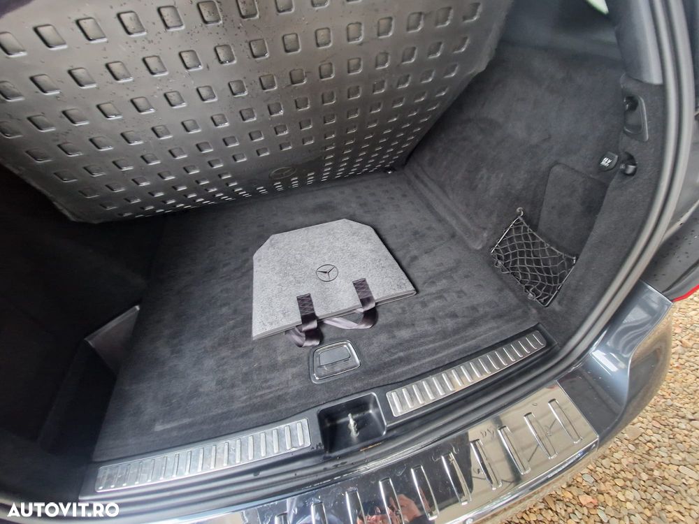 Mercedes-Benz ML - 10
