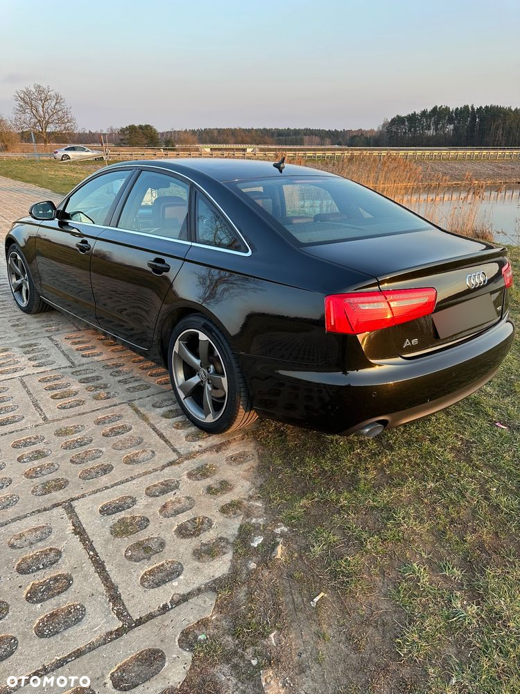 Audi A6 - 4