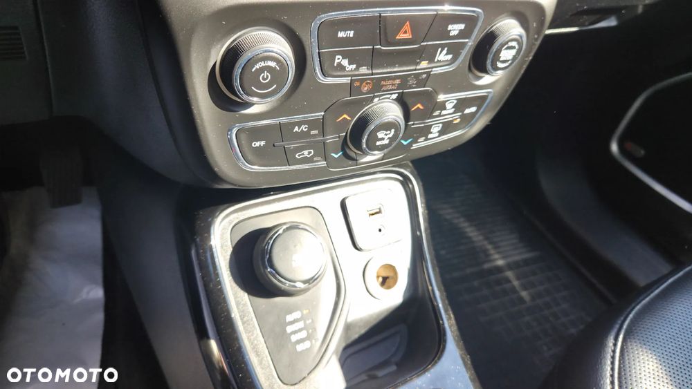 Jeep Compass 1.4 MultiAir Active Drive Automatik Opening Edition - 21