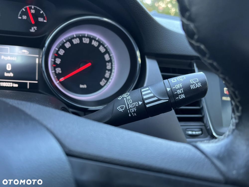 Opel Astra 1.4 T Enjoy - 21