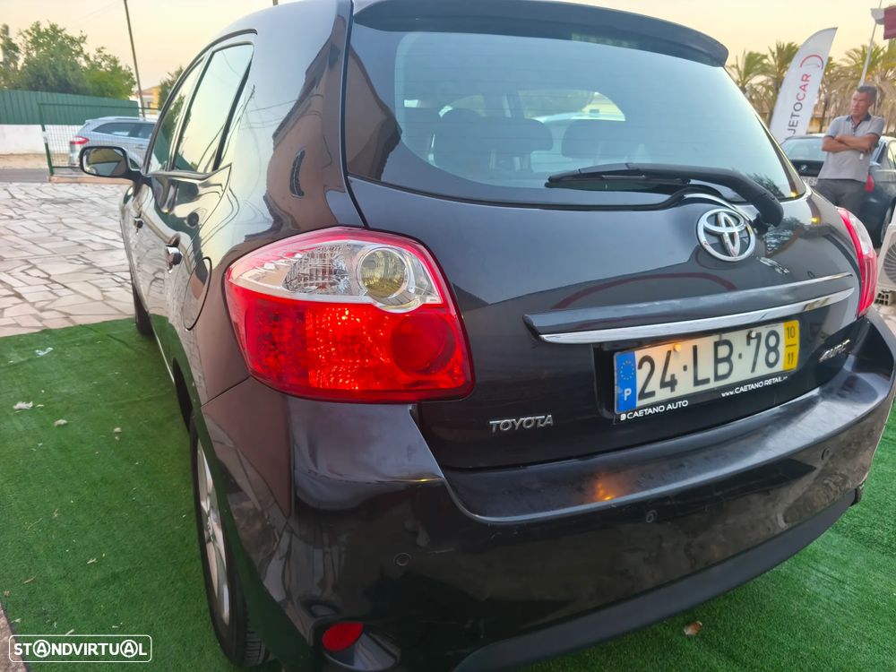 Toyota Auris 1.4 VVT-i AC+VSC - 30