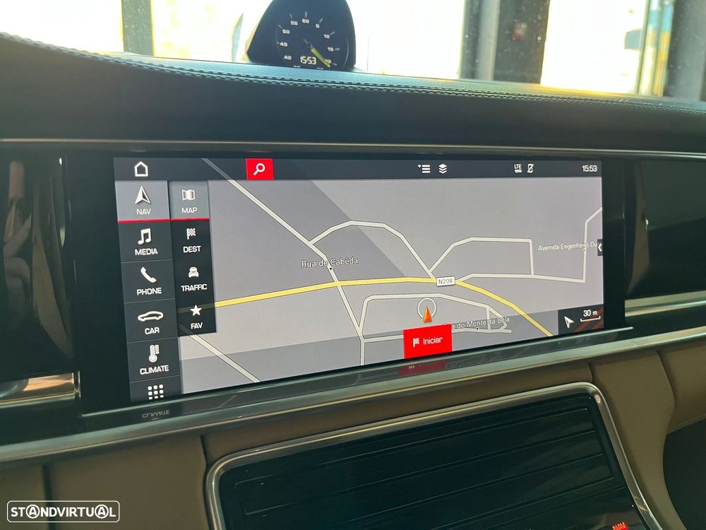 Porsche Panamera Sport Turismo 4 E-Hybrid Edition 10 Anos - 16