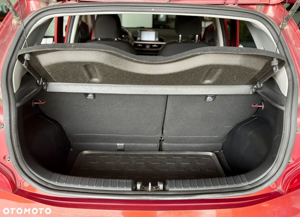 Kia Picanto 1.0 L - 10