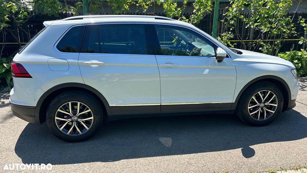 Volkswagen Tiguan - 2
