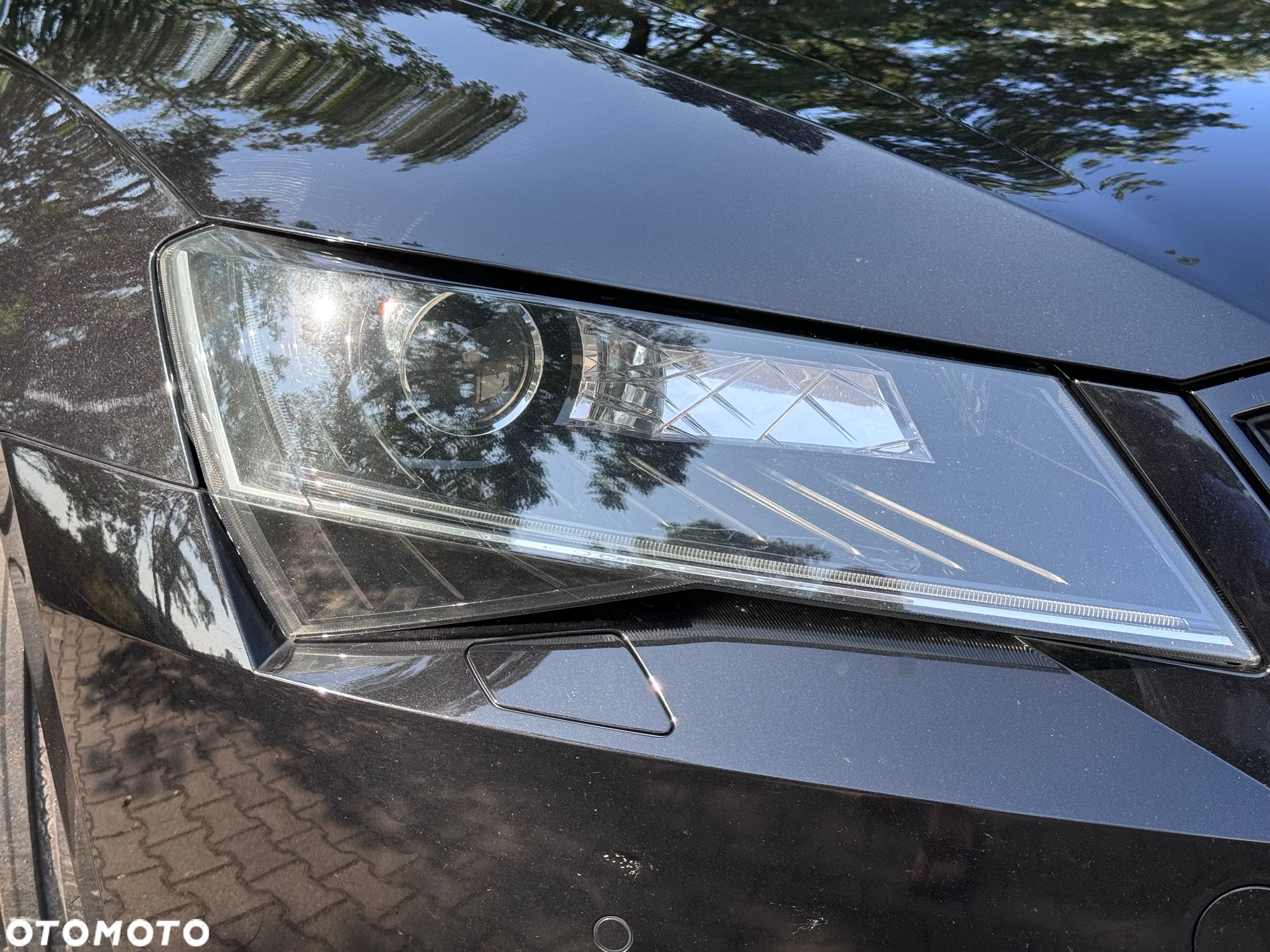 Skoda Superb 2.0 TSI Sportline DSG - 17