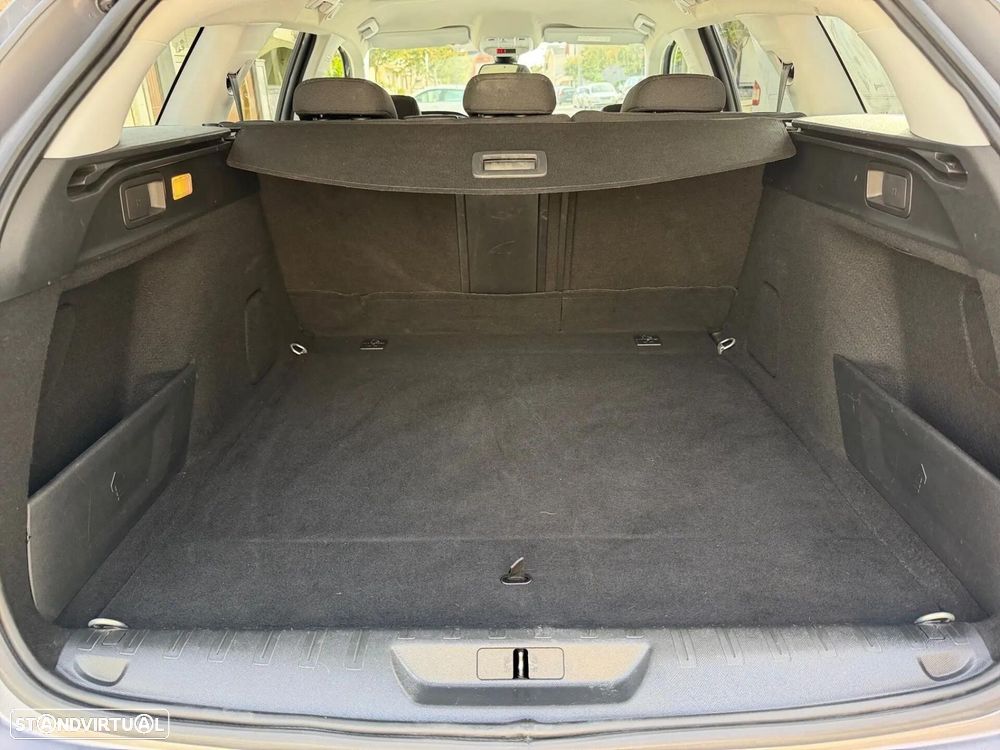 Peugeot 308 SW PureTech 130 Stop & Start Allure - 12
