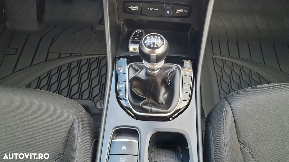 HYUNDAI Tucson 2022 — imagine 32
