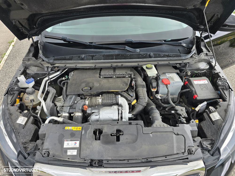 Peugeot 308 SW BlueHDi 120 Stop & Start Allure - 15
