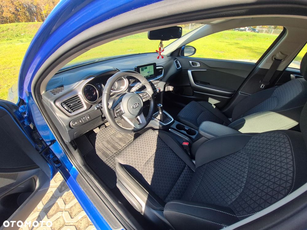 Kia Ceed Cee'd 1.4 L - 11