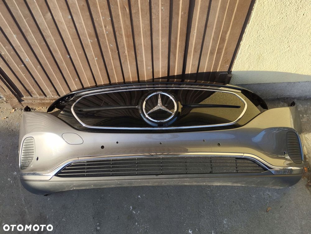 zderzak przód mercedes eqa 243 h243 - 1