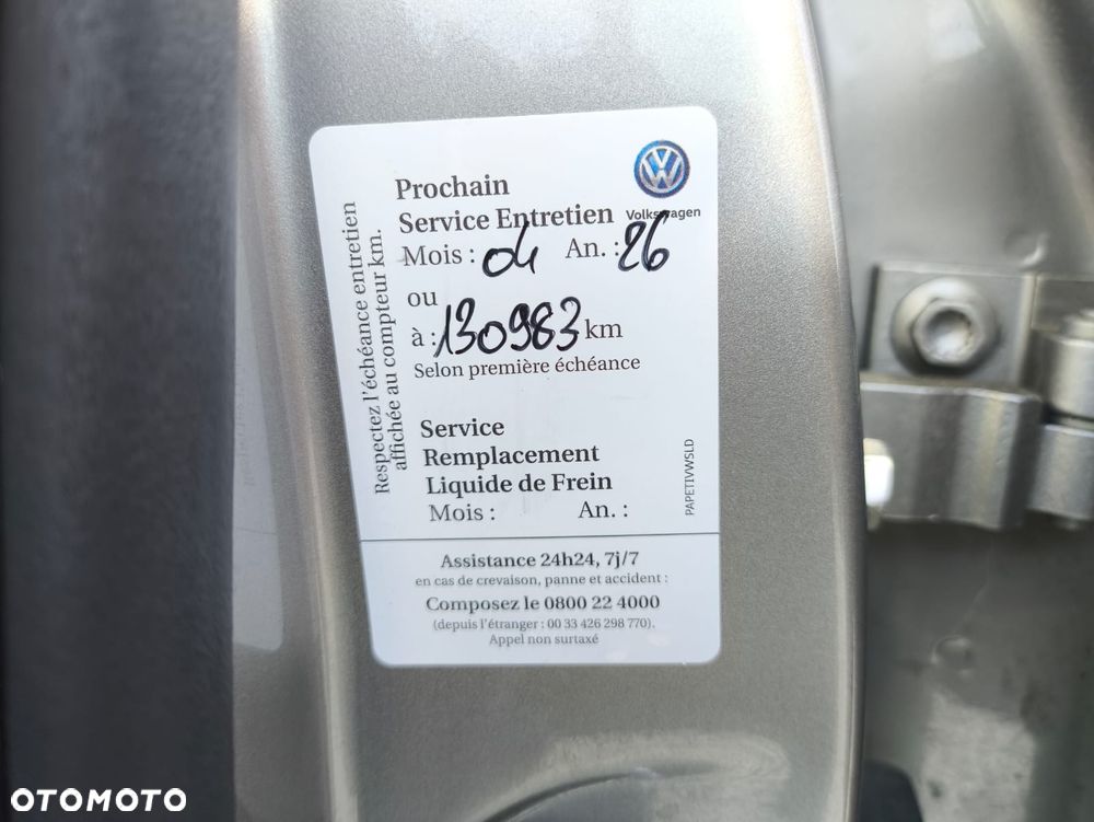 Volkswagen Golf - 32