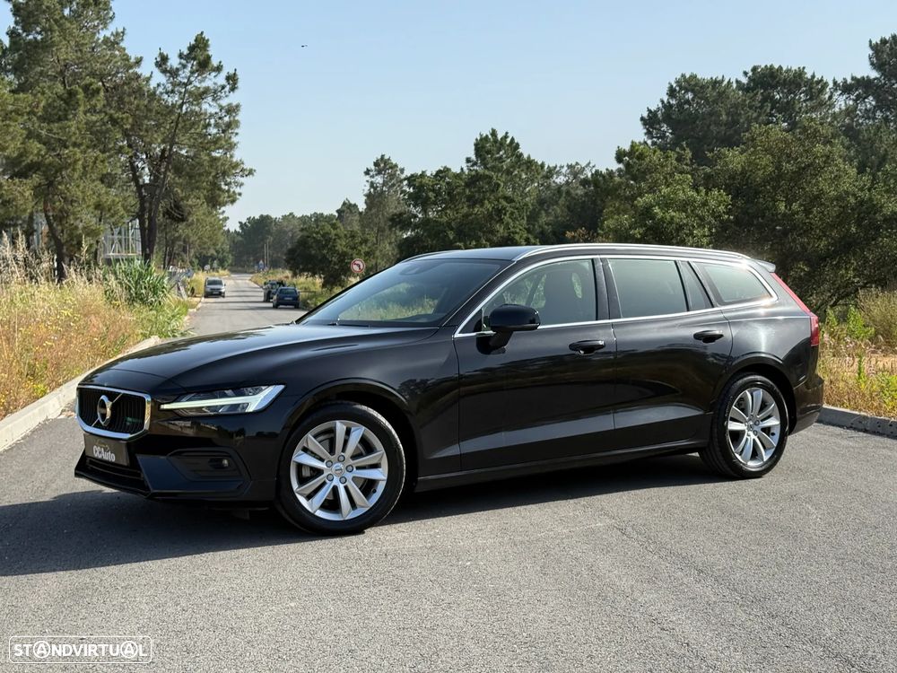 Volvo V60 2.0 D3 Momentum Plus Geartronic - 1