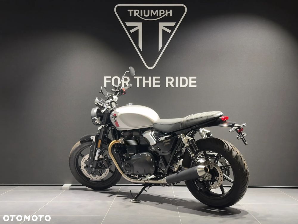 Triumph Speed Twin - 2