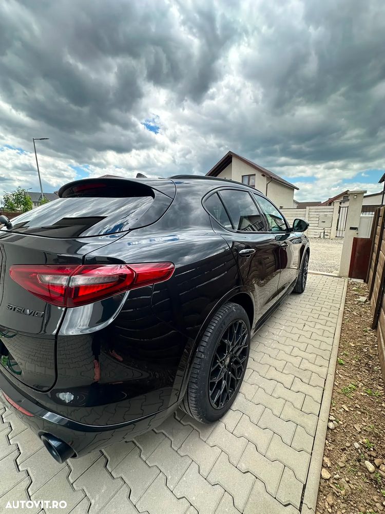 Alfa Romeo Stelvio 2.0 Turbo AWD AT8 Veloce - 8