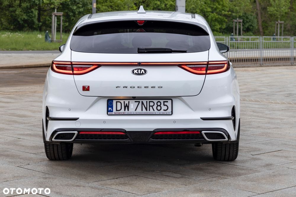 Kia ProCeed - 20
