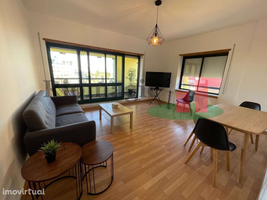 Lisboa - Apartamento T3 com Varanda vista Rio no Parque das Nações - Grande imagem: 2/27