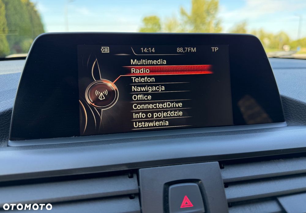 BMW Seria 1 118i Sport Line - 14