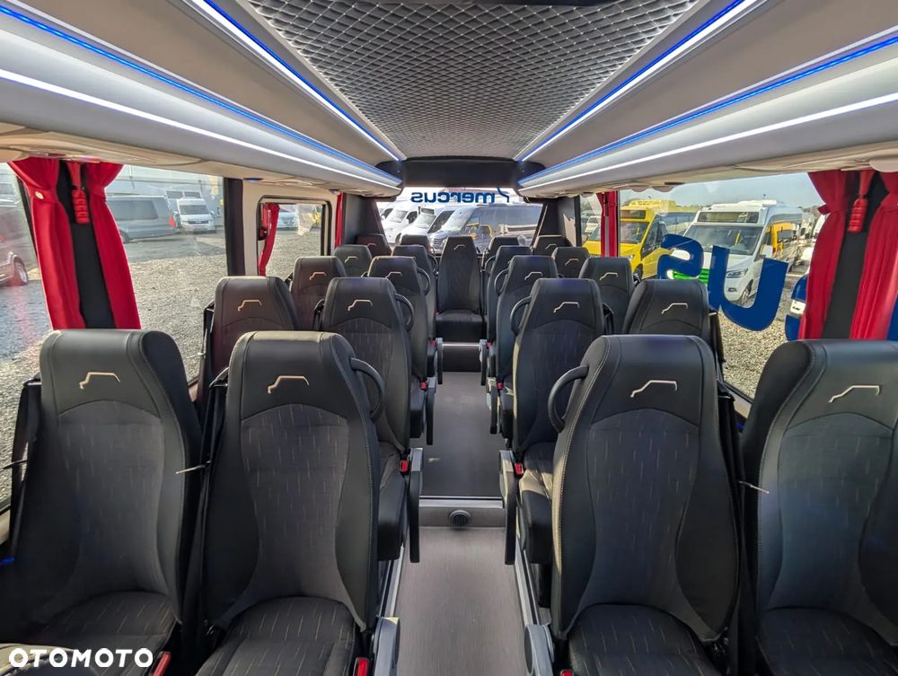 Mercedes-Benz Sprinter 519 - 29