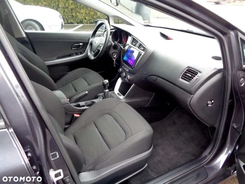 Kia Ceed 1.4 CVVT Edition 7 - 16