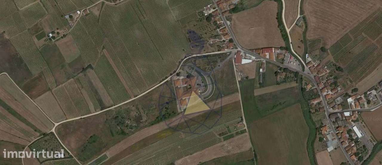 Terreno com Projeto para Casa de Repouso em Alenquer - Grande imagem: 4/10