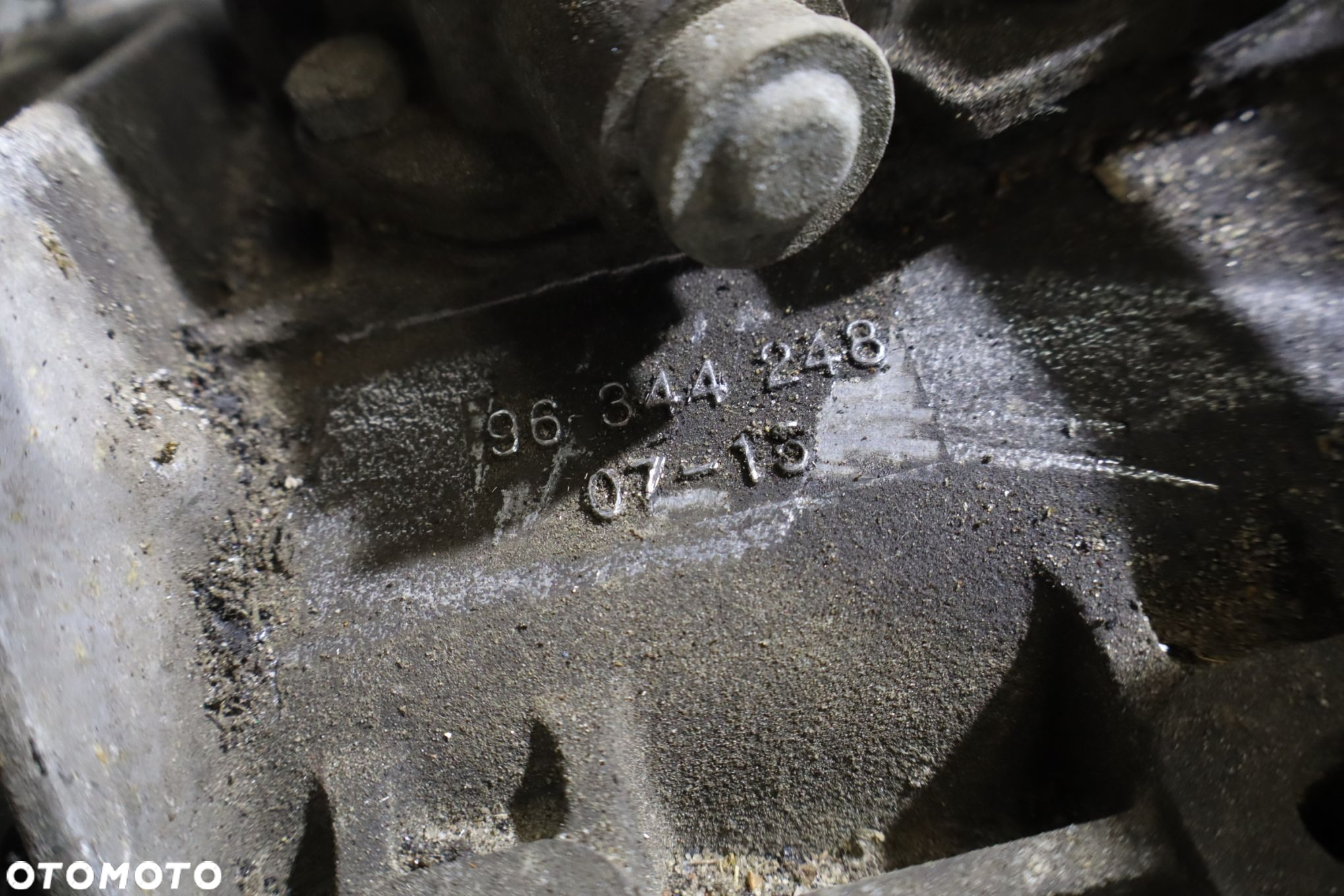 SKRZYNIA BIEGÓW 5 BIEGOWA CHEVROLET AVEO T250 1.4 - 7