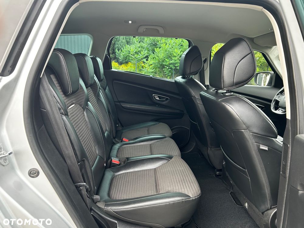Renault Grand Scenic ENERGY TCe 140 EDC INTENS - 33