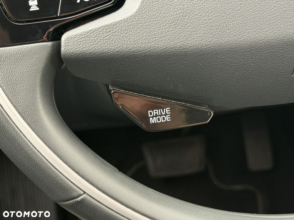 Kia Niro - 31