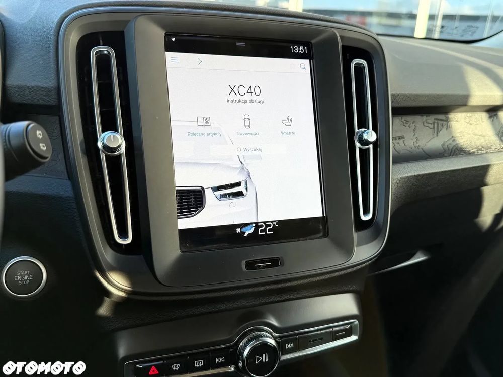 Volvo XC 40 T2 Momentum Core - 37
