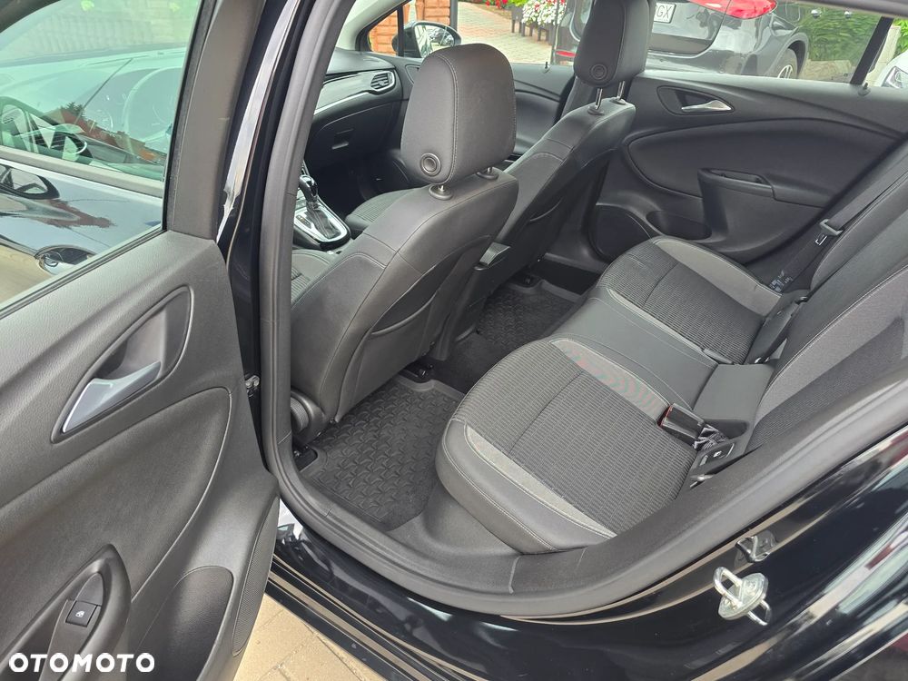 Opel Astra - 9